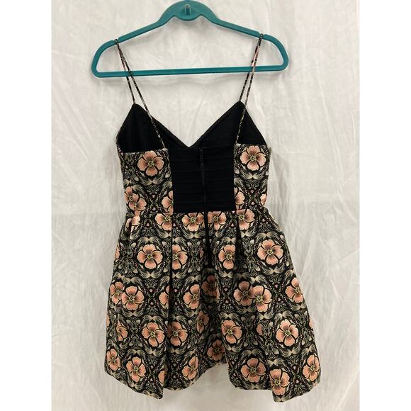 NWT Alice and Olivia Madison Floral Dress size 4 - Picture 2 of 6